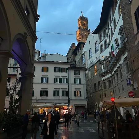 Uffizi & Santa Croce - Romantica Per Coppie